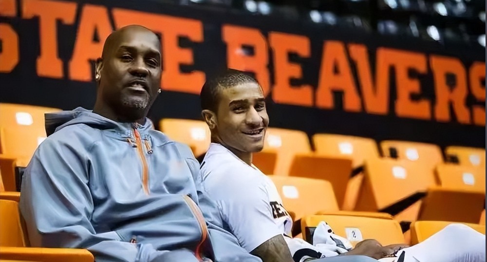 围绕赛季通 围绕赛季通