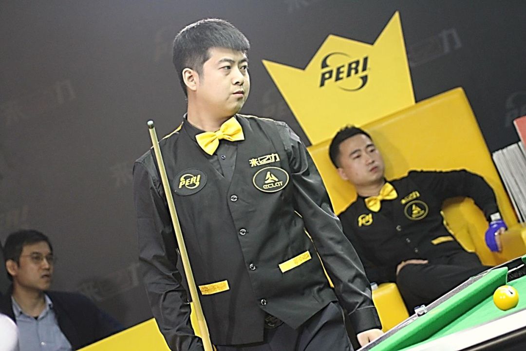 赛走向的杠 赛走向的杠